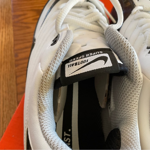 NWT Nike Super Speed D Men’s Football Cleats, Sz 8 (Euro 41) - Picture 6 of 12